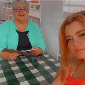 Meet your Posher, Cara